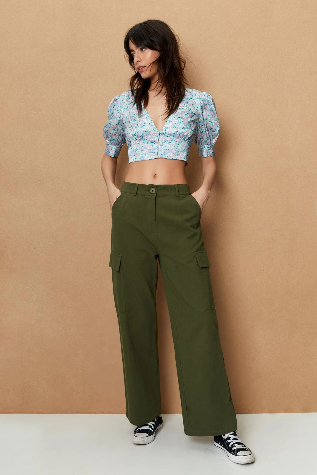 Button Front Floral Print Cropped Blouse