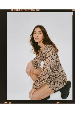 Floral V Neck Fitted Mini Dress