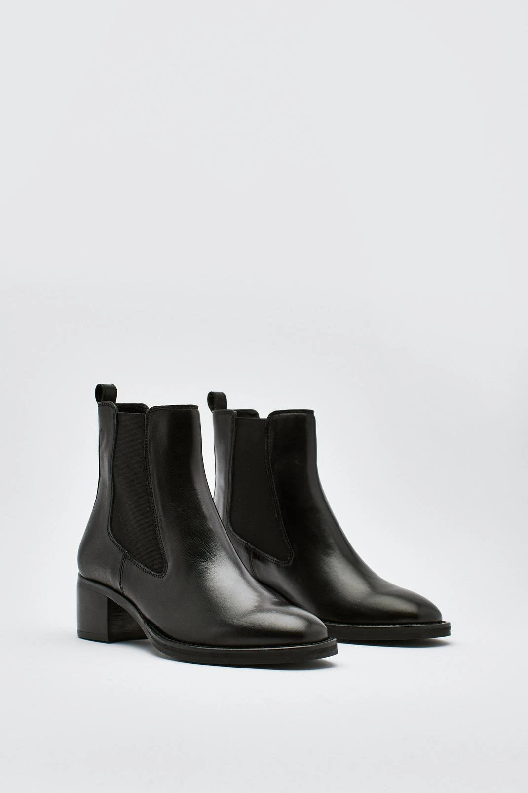 Leather Heeled Chelsea Boots 5 Leather Heeled Chelsea Boots - Image 3