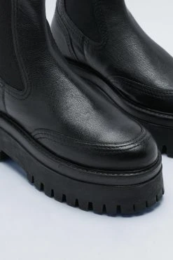 Real Leather Chunky Chelsea Boots 8 Real Leather Chunky Chelsea Boots -Nasty Gal Sales Store womens black real leather chunky chelsea boots 2