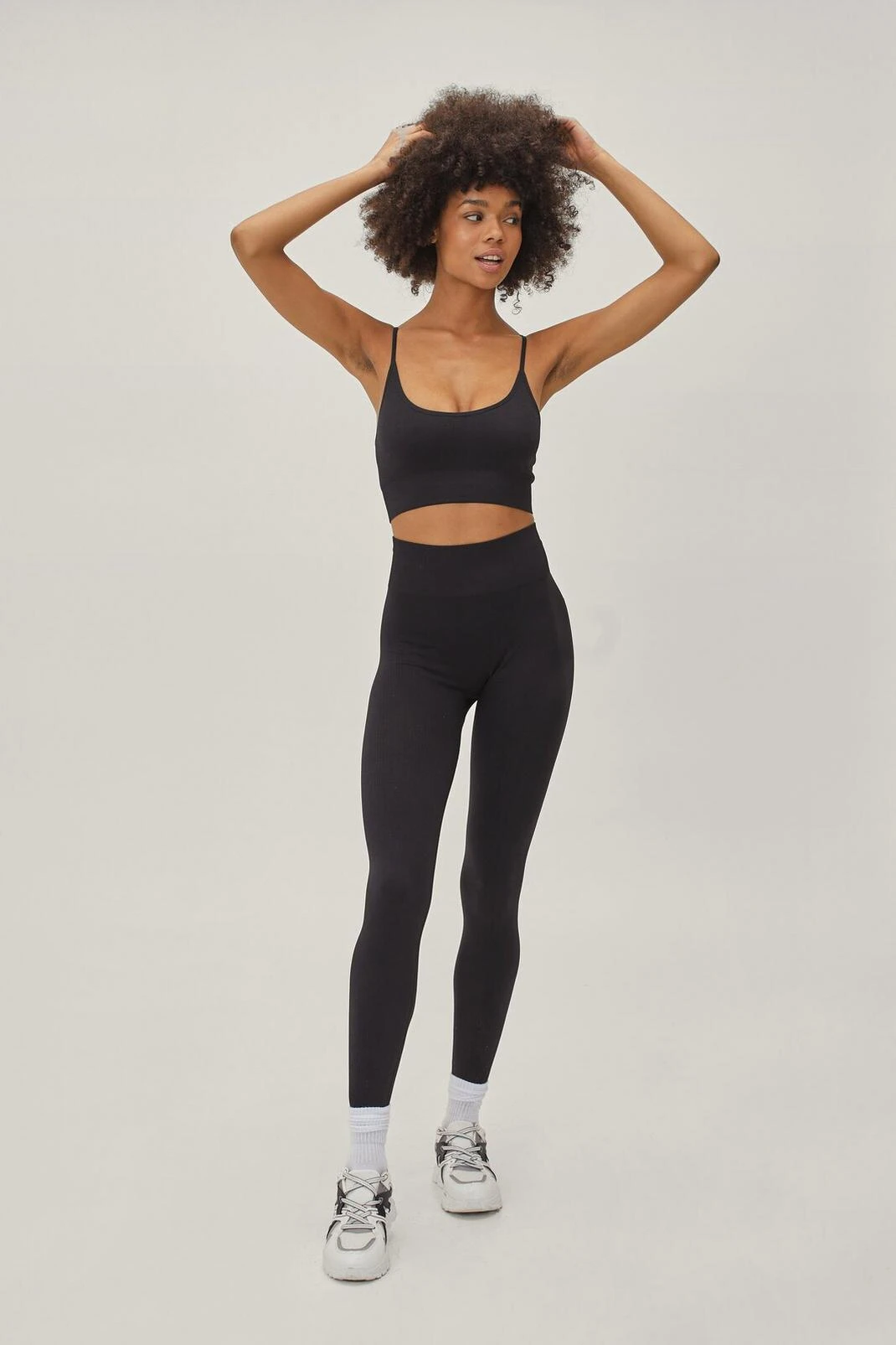 Seamless Sculpted Yarn Bralet And Full Length Legging Set - Image 7