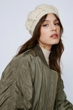 Cable Knit Beret