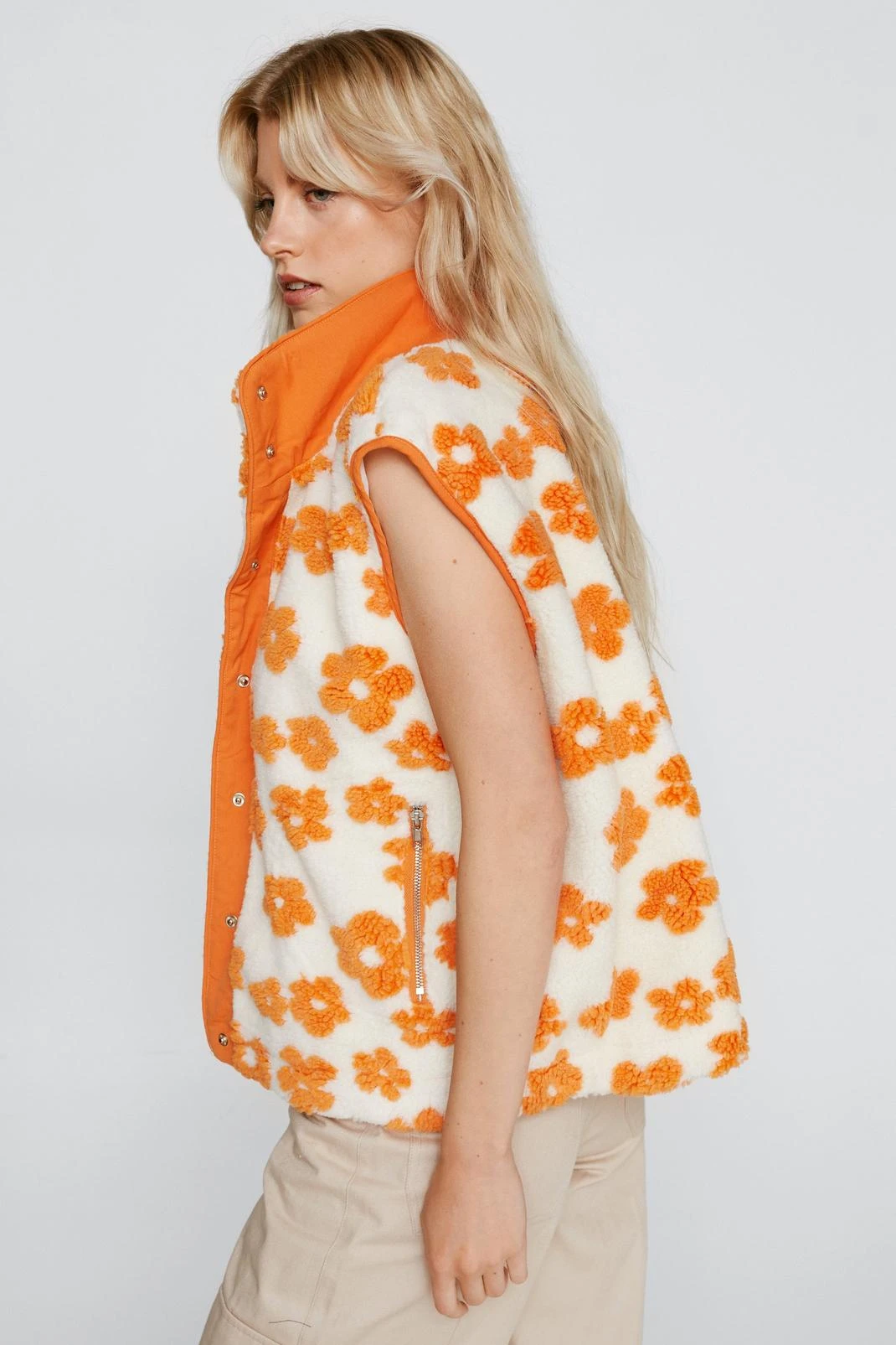 Floral Printed Fleece Vest - Image 3