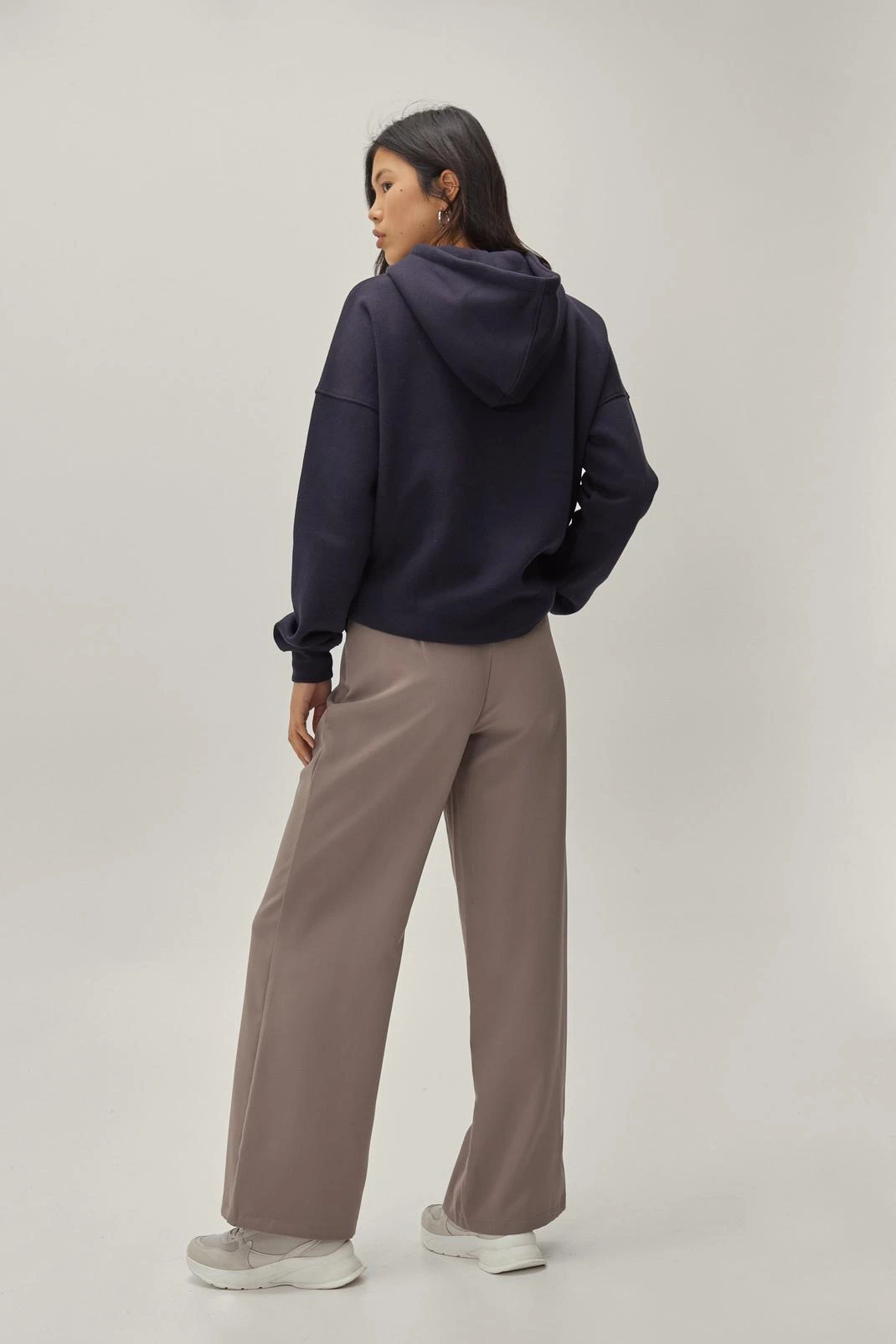 Pintuck Detailed Wide Leg Tailored Pants - Image 12