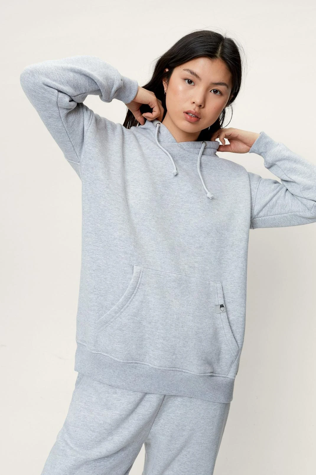 Tab Detail Pocket Detail Hoodie - Image 4