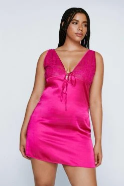 Plus Size Lace Detail Satin Mini Dress