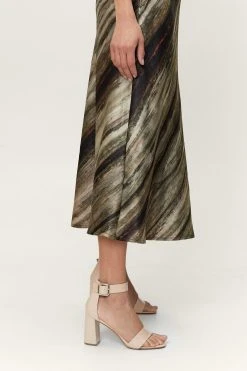 2 Part Block Faux Leather Heels 8 2 Part Block Faux Leather Heels -Nasty Gal Sales Store womens nude 2 part block faux leather heels 2