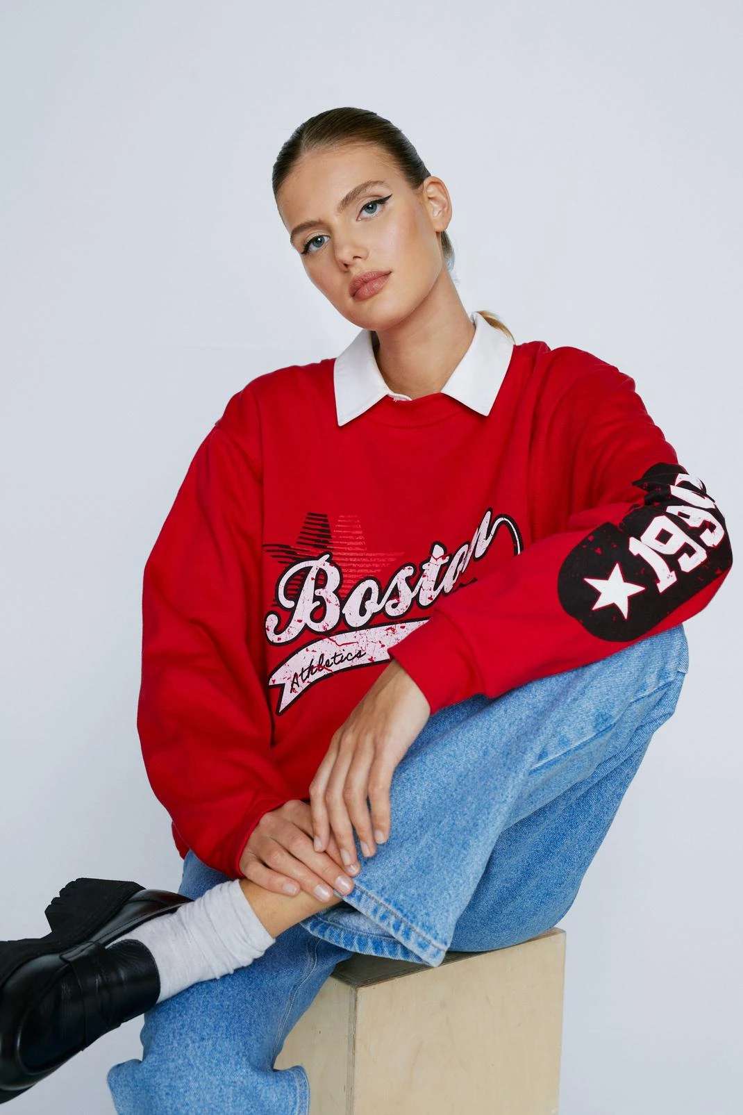 Boston Graphic Oversized Sweater - Image 4