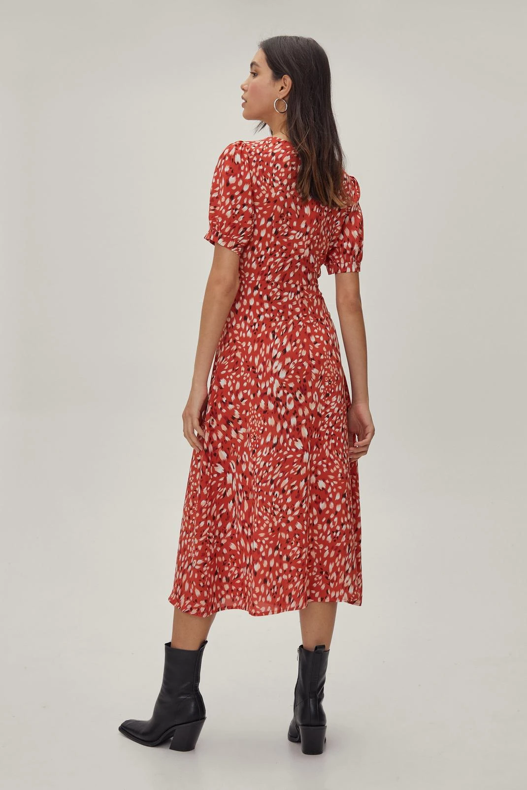 Sweetheart Neckline Animal Print Puff Sleeve Midi Dress - Image 6